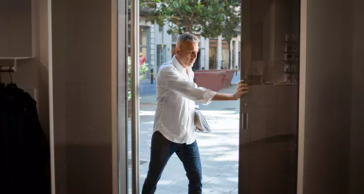 Track Cleaning and Repair for Stuck Doors in Wesley Chapel, FL