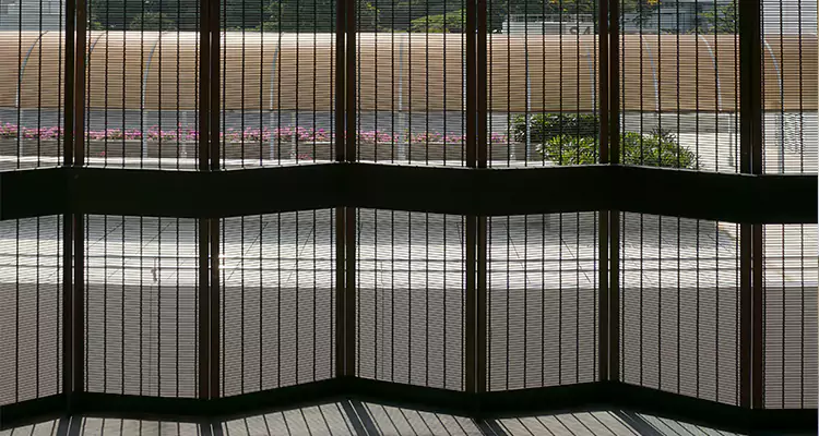 Front Screen Door Repair in Wesley Chapel, FL