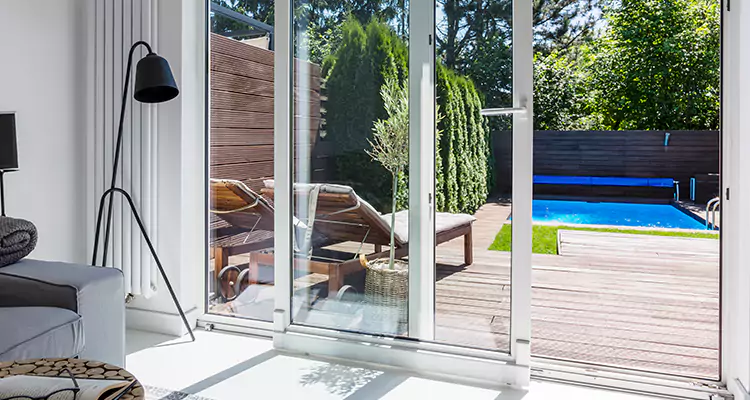 Fixing A Sliding Screen Door Roller in Wesley Chapel, FL